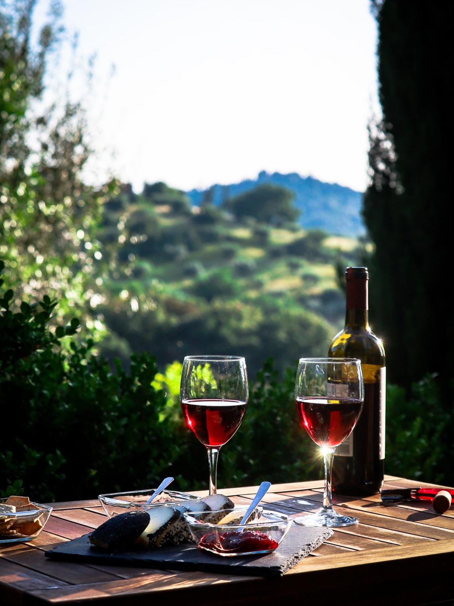 Madonna Del Poggio Cav Aparthotel