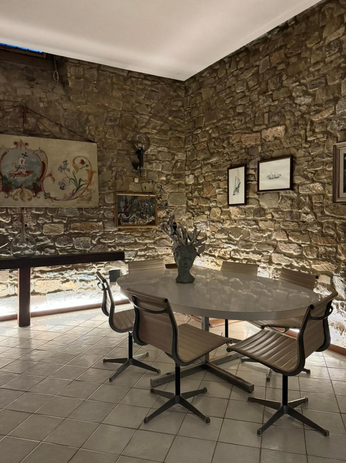 Madonna Del Poggio Cav *