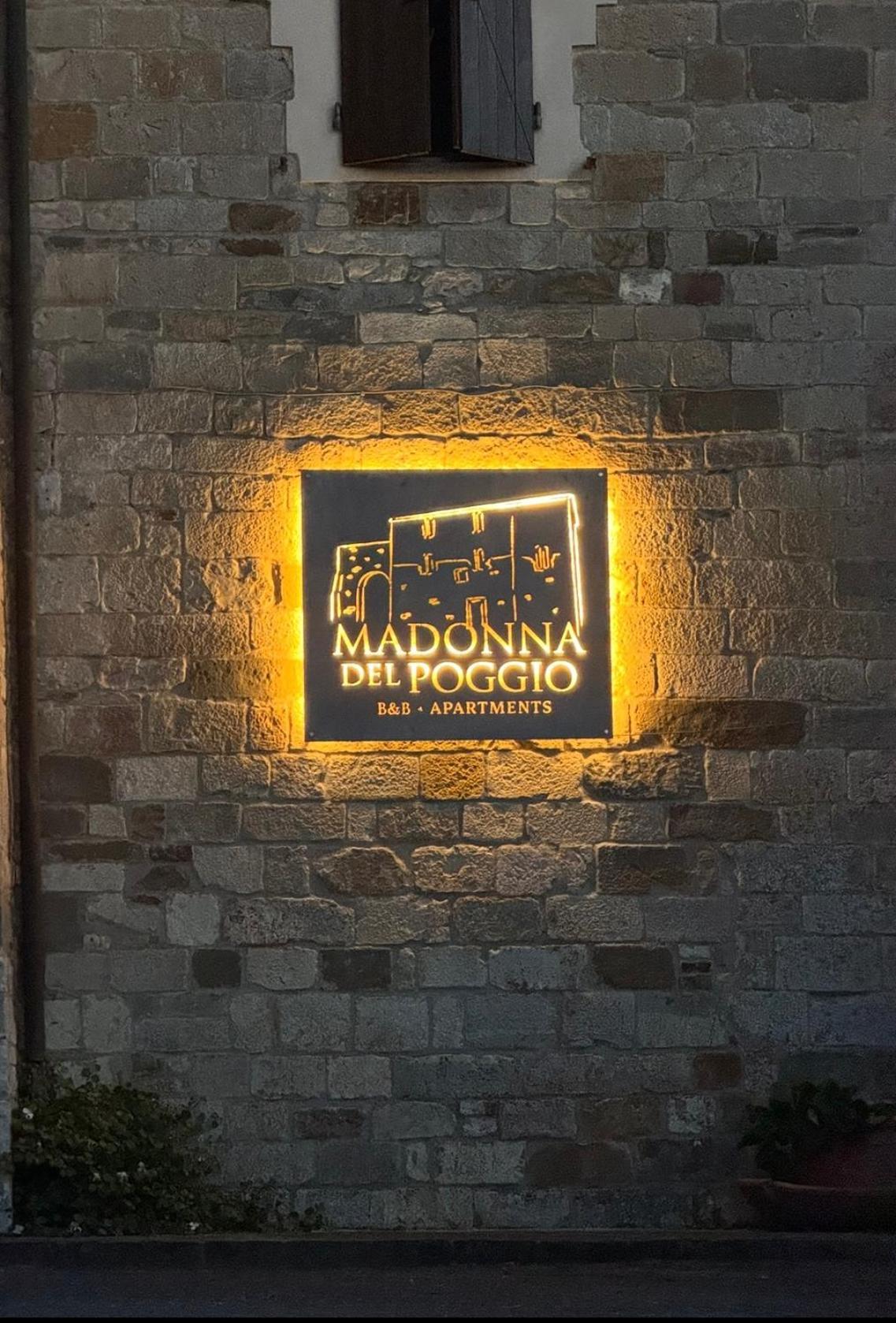 Madonna Del Poggio Cav